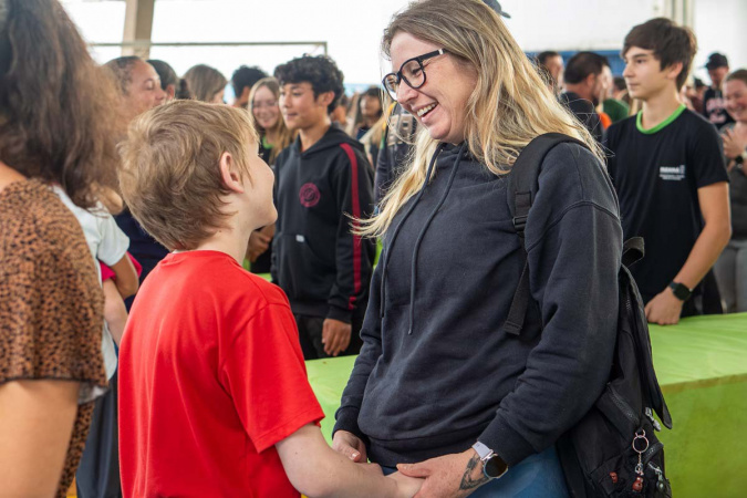 Dia da Educação integra famílias e equipes em unidades do programa Parceiro da Escola